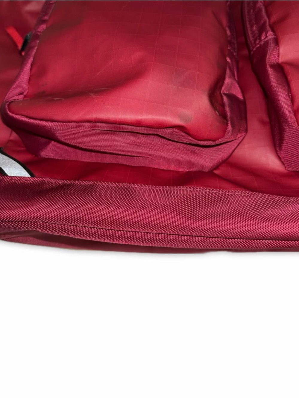 THE NORTH FACE Base Camp™ Voyager Tote 24l Laptop Sumac/Iron Red Travel Commute - Picture 11 of 16
